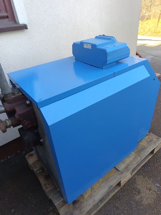 Piec olejowy Buderus G215 rakietowy 48-59 kw nie 100 kelw
