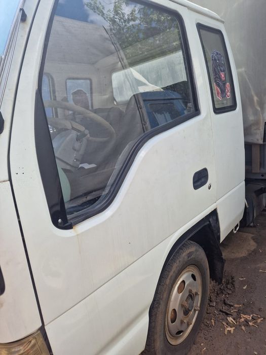 Вантажний автомобіль