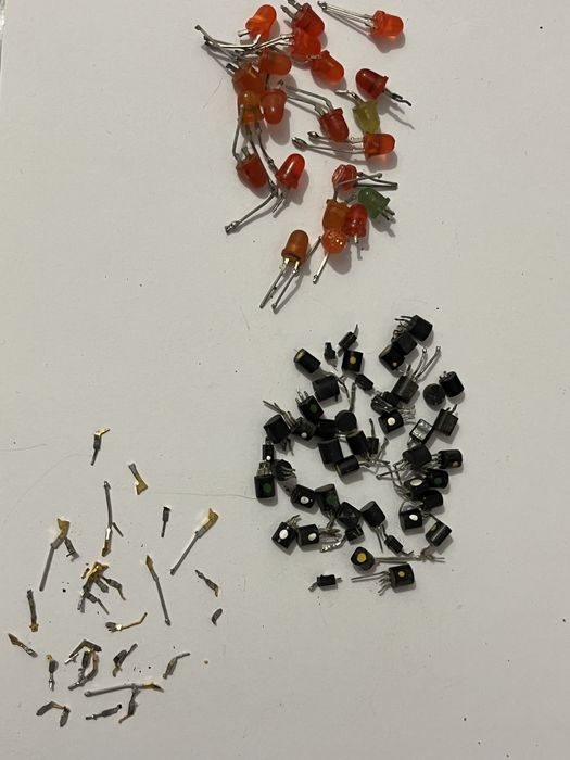 Лот радянських радіодеталей на аффінаж золота