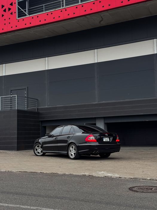 Продам Mercedes-Benz e320