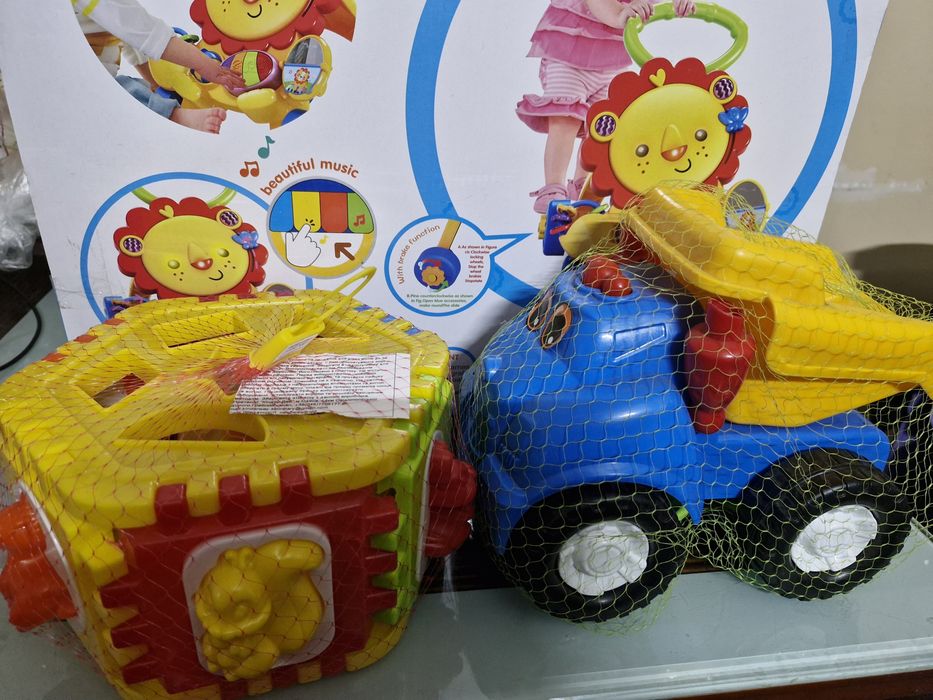 Кубики дитячий конструктор Будівельник 33 дет. від 1 року 42х30х6 см