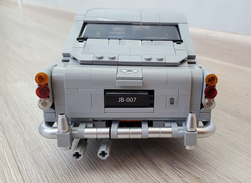 Lego Creator Expert James Bond Aston Martin DB5 10262