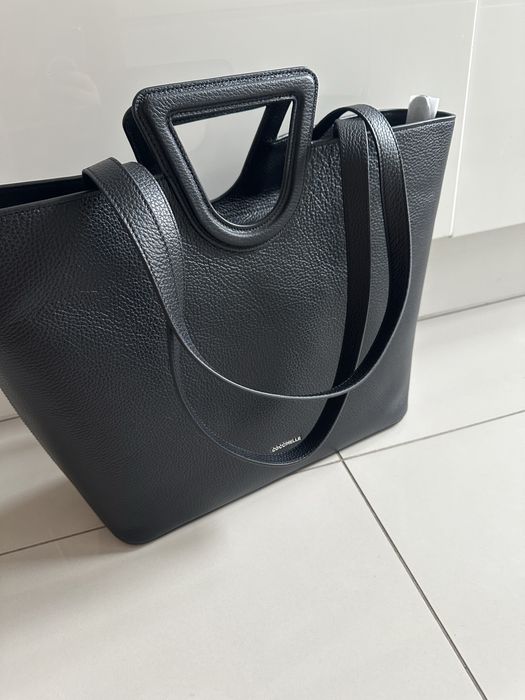 Torebka COCCINELLE Faboula czarna skórzana nowa z metką shopperka