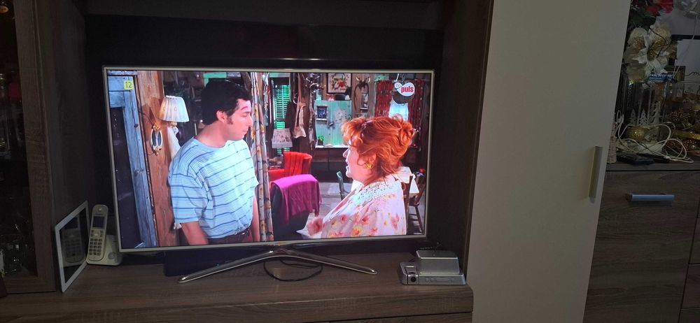 TV Samsung UE40F6510