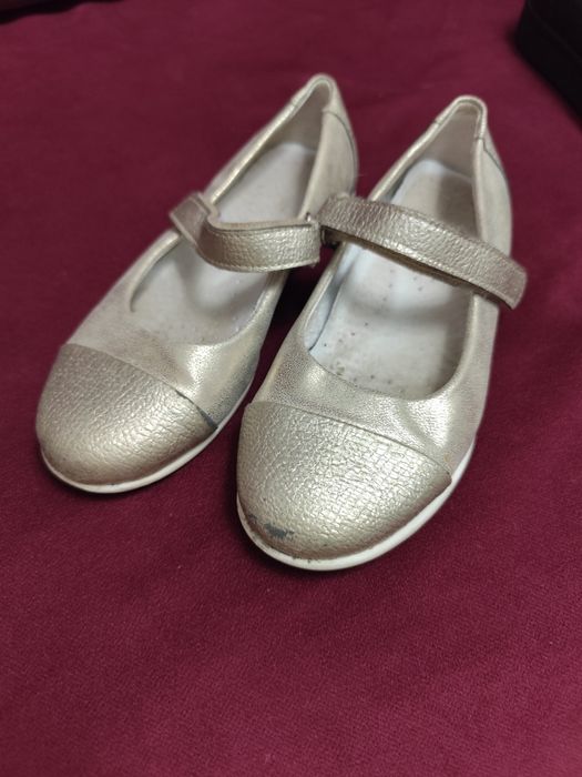 buty dla dziewczynki stan zadowalający 31 Kornecki, kolor złoty