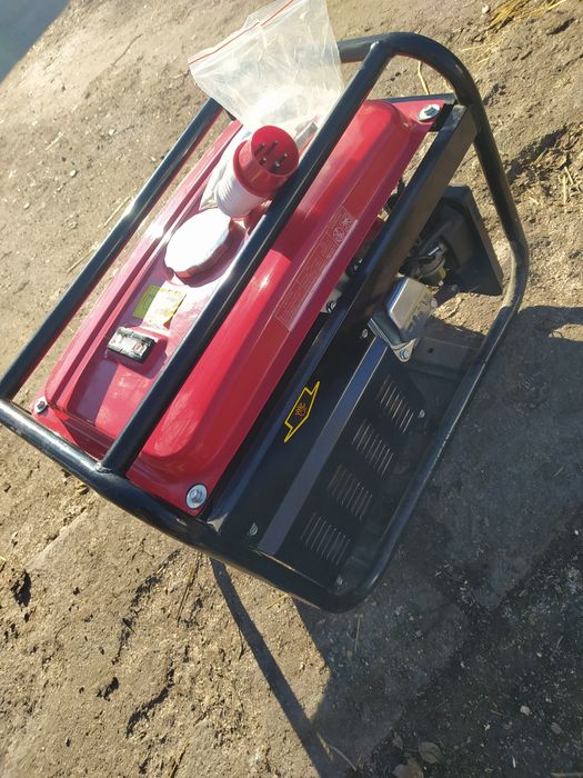 Продам генератор