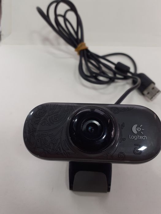 Веб-камера Logitech C-210