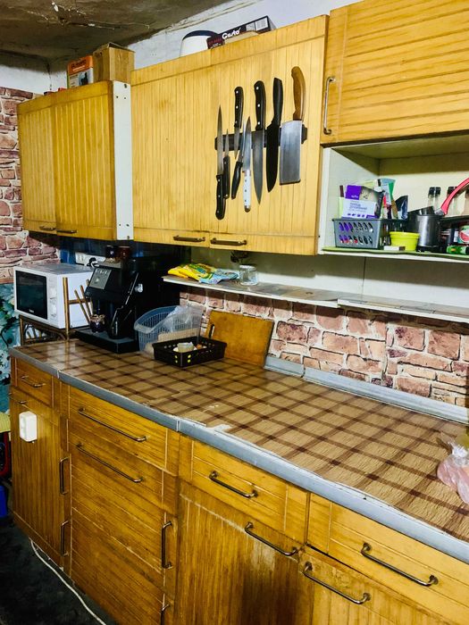 Продаж будинку Шкільний (ділянка 6,5 соток примикає до Валів)