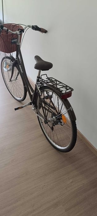 Bicicleta com cesto