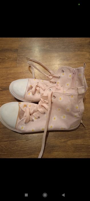 Trampki nowe bez metki