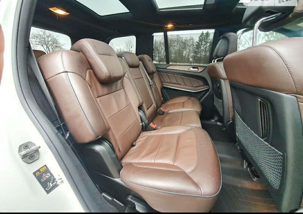 Водитель на личном автомобиле. Аренда Мерседес GL.