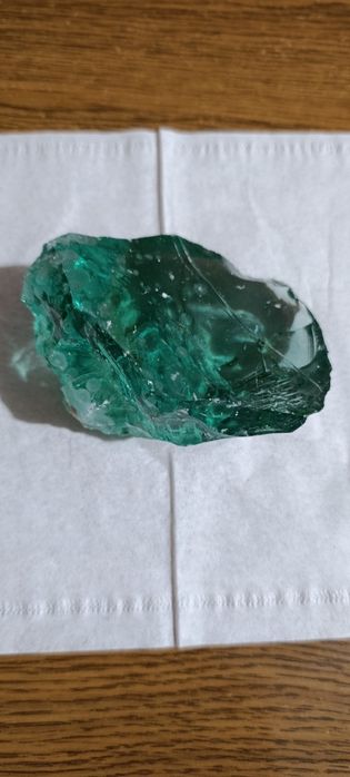 Продам,кускове скло,ерклез!