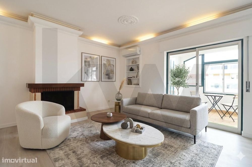 Penthouse T2 com terraço e vista Ria Formosa na Av. 5 de Outubro, Faro