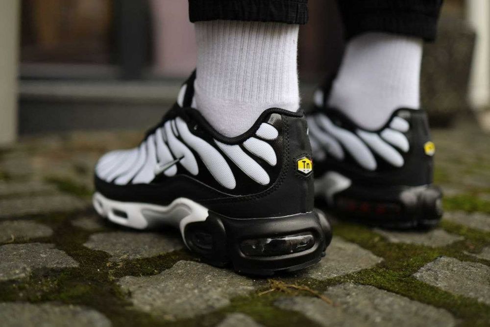 2цвета! 40-46р Nike Air Max TN Plus white кроссовки топ качество