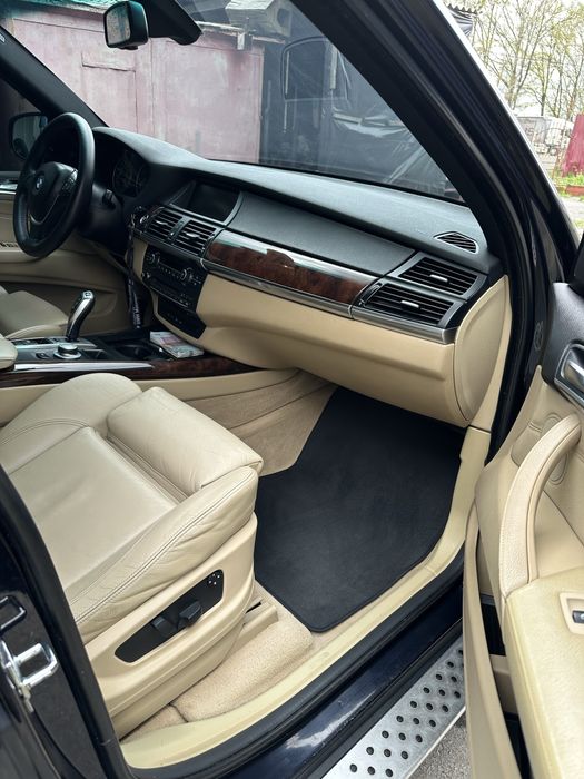 BMB x5 E70 4.8 На газу