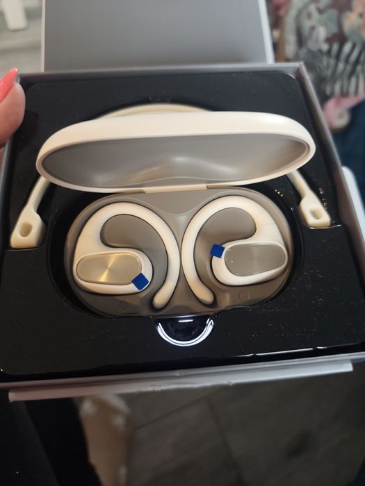 Nowe słuchawki nauszne bezprzewodowe