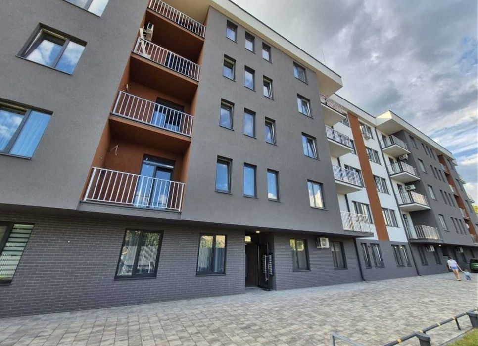 Продаж 1,5 кімнатної квартири 54,8 м2 в центрі Ужгорода