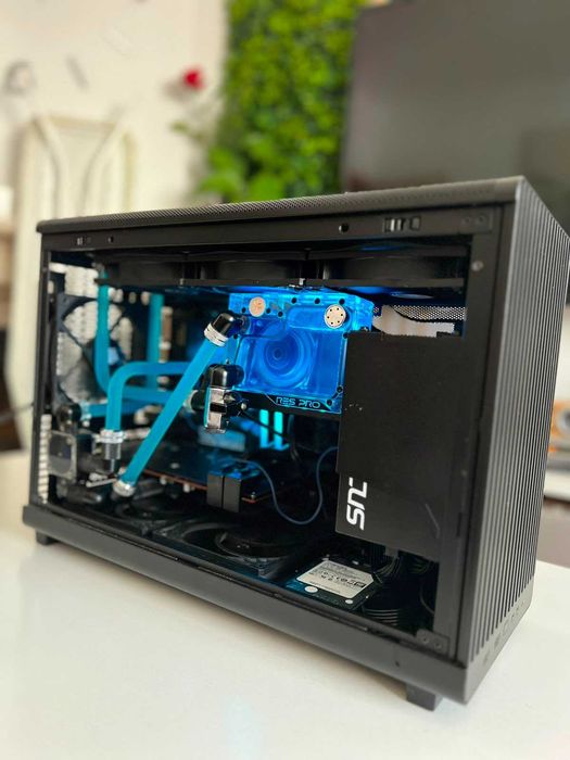 PC Gamer Ryzen 5 5600 + RX 5700XT — watercooling custom, caixa Lian Li Dan (ITX)