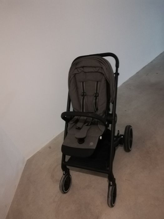 Carrinho+ovo cybex