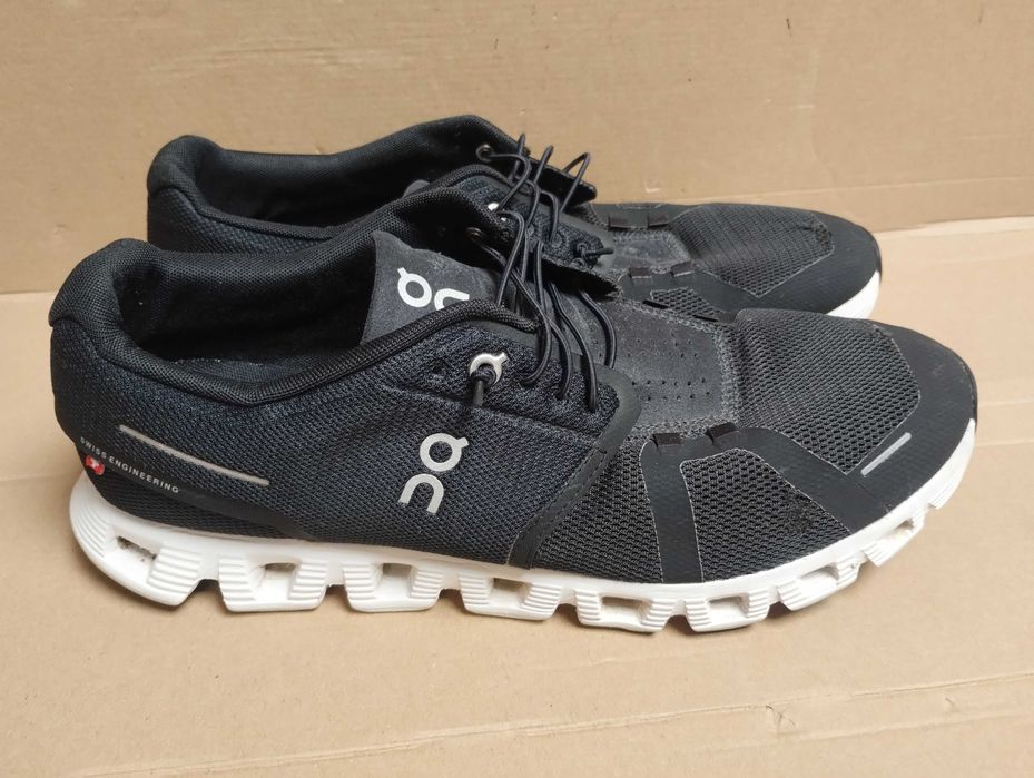 Buty do biegania  ON Running Cloud 5 roz. 45