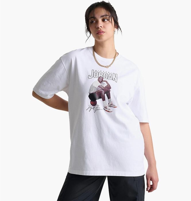 Футболка Air Jordan Short-Sleeve Oversized Graphic оригінал FN5703-100