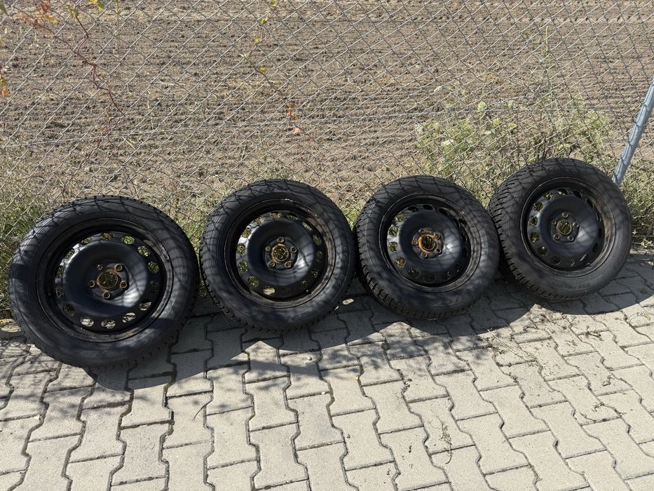 Kola zimowe  5x112 16 cali audi a1 a3 golf leon
