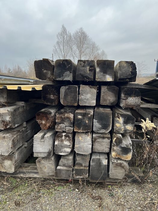 Belki drewniane strop