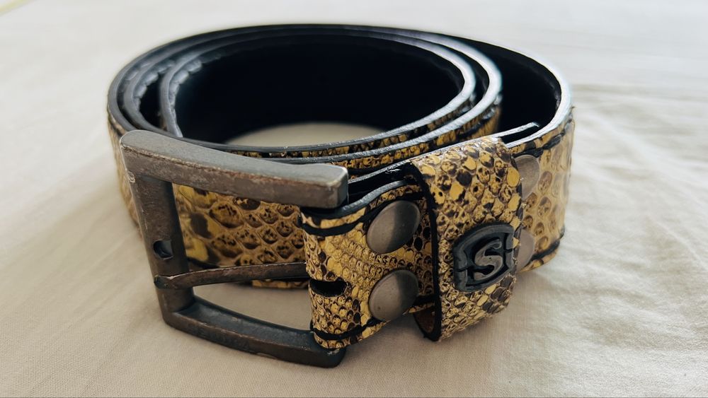 Cintos de marca ( sendra, diesel, replay, energie )