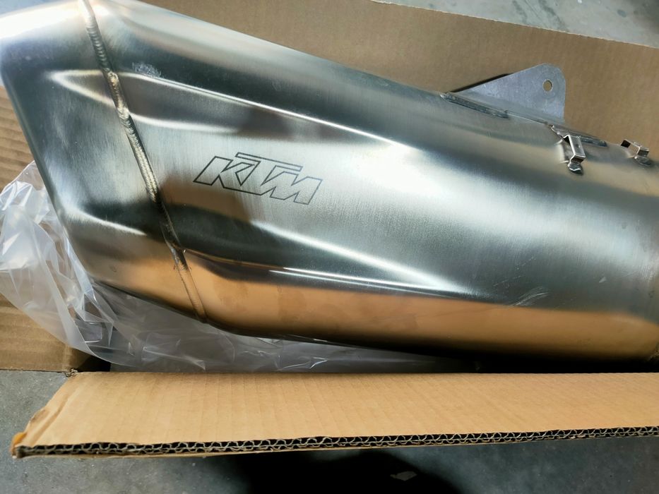 Ponteira de escape KTM super adventure S 1290 de 2025