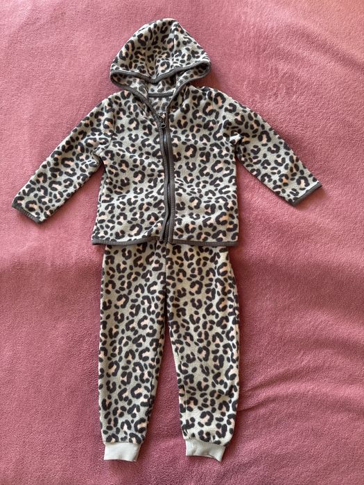 Костюм  фірмовий George дитячий флісовий на 86-92 розмір