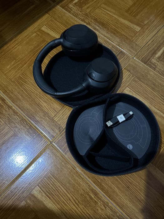 Auscultadores Bluetooth SONY ULT WEAR