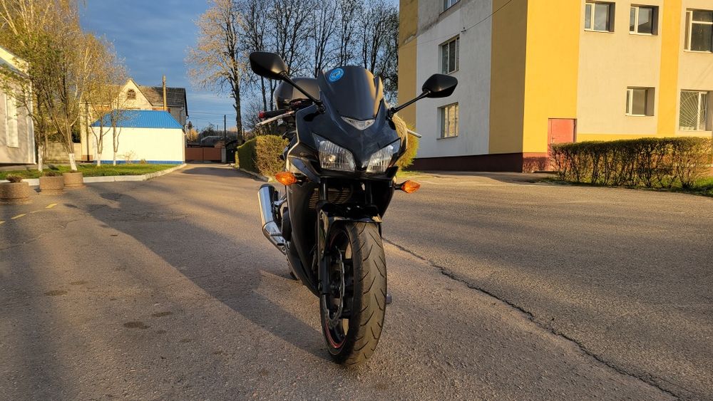 Honda CBR400R з Японії