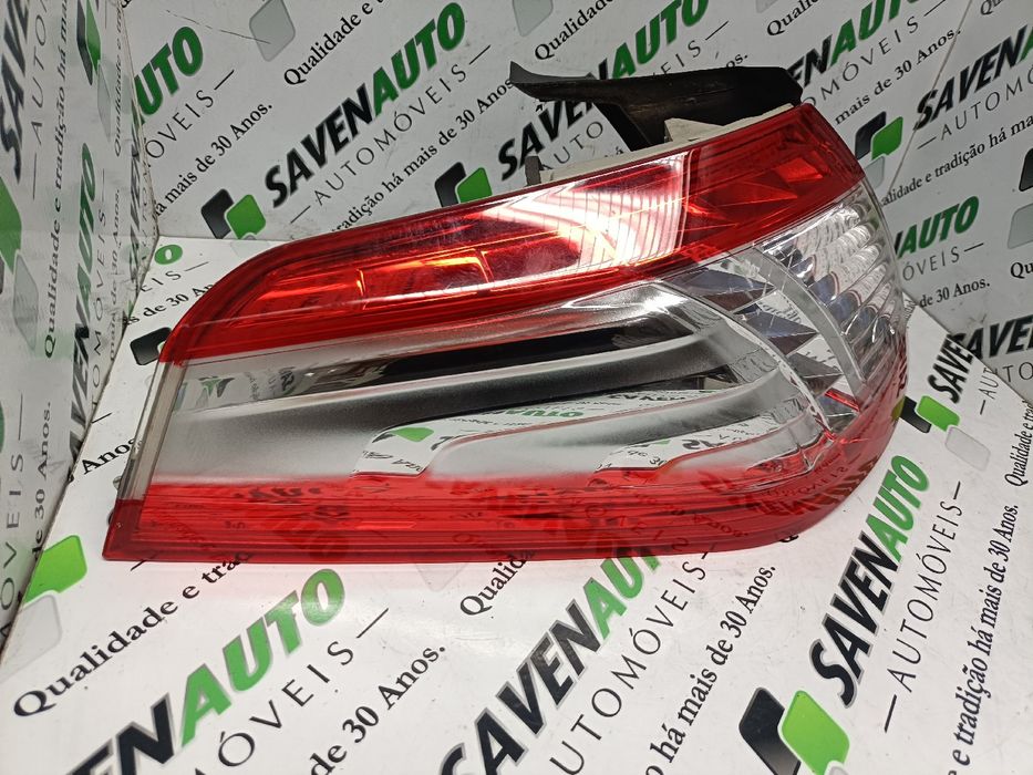 Farolim esquerdo PEUGEOT 508 SW