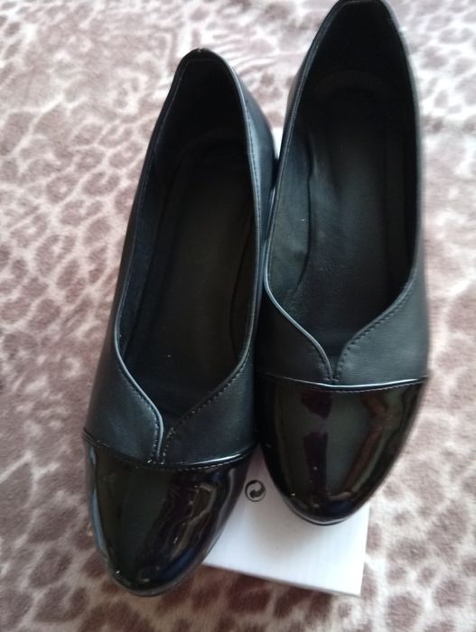 Buty czółenka, półbuty