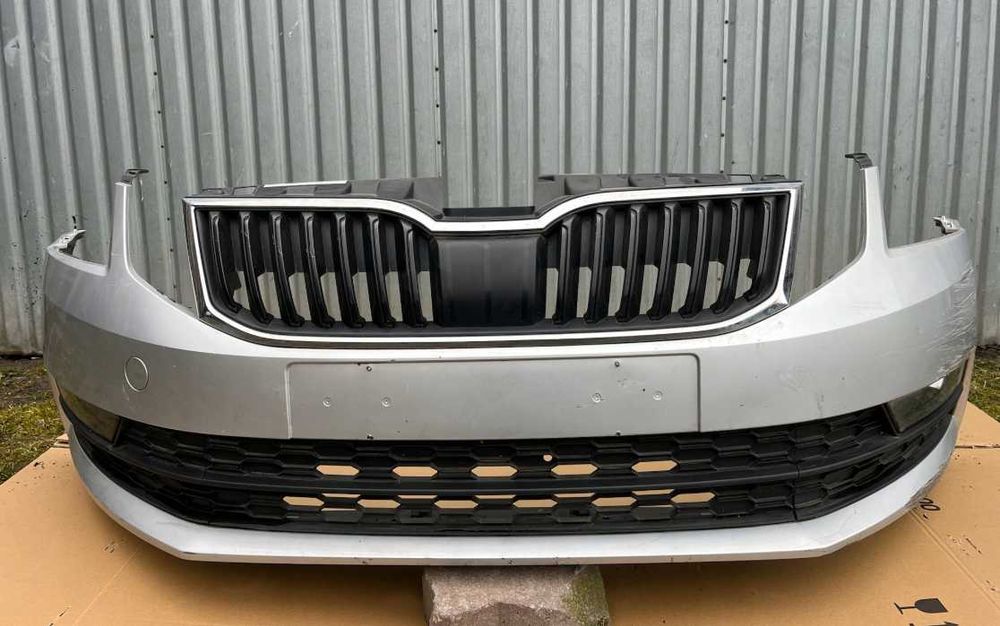 Skoda Octavia III 5E Бампер передній Рестайлінг
