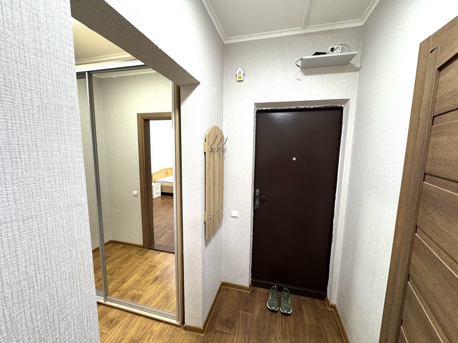 1 комнатная 48кв/14Эт квартира в аренду ЖК Ревуцкий Харьковская