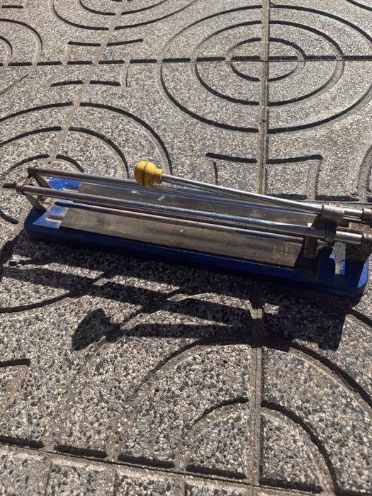 Máquina de cortar tijoleira