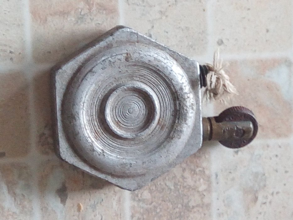 Продам або обміняю Запальничку 30-40 років!!