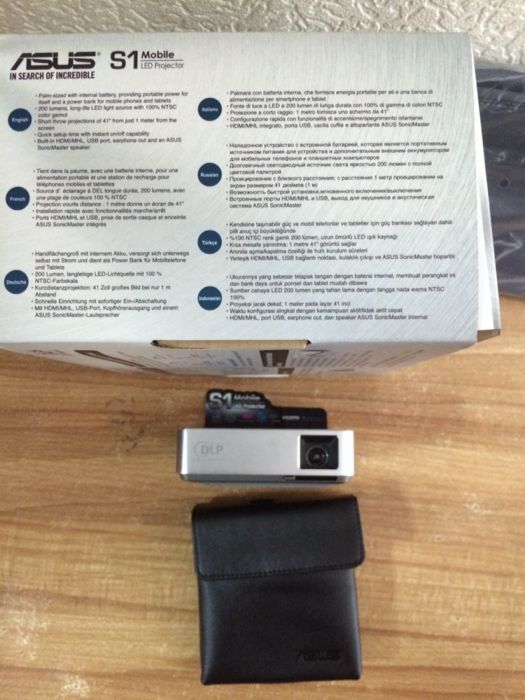 Проектор Asus S1