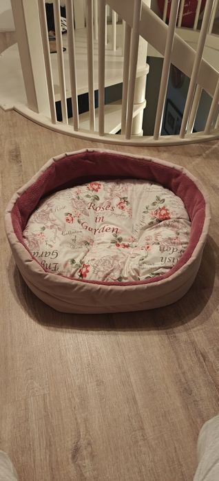 Legowisko ,pufa  dla kota lub psa duże