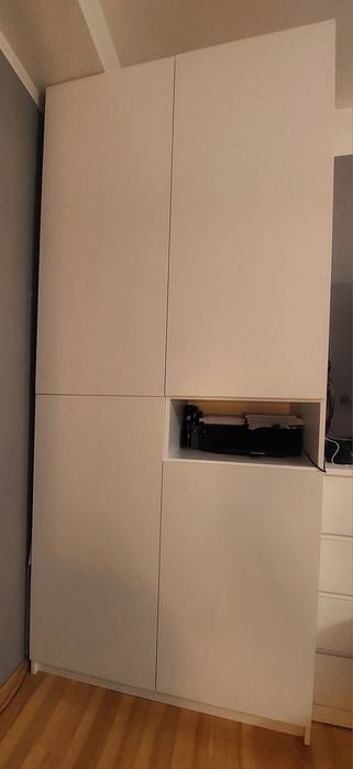Szafa ubraniowa biała