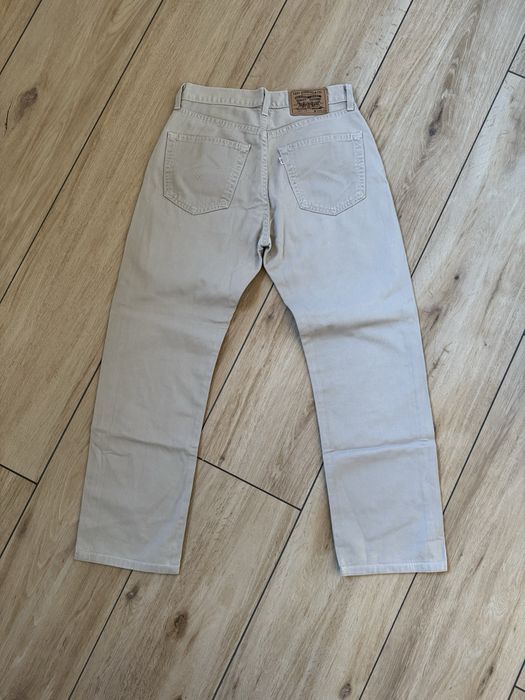 Levis Strauss 551