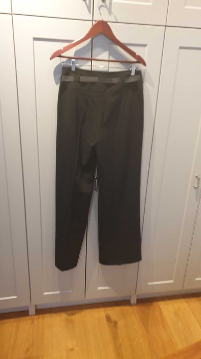 Spodnie damskie czarne 10