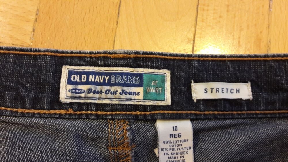 Jeansy Old Navy r. 42