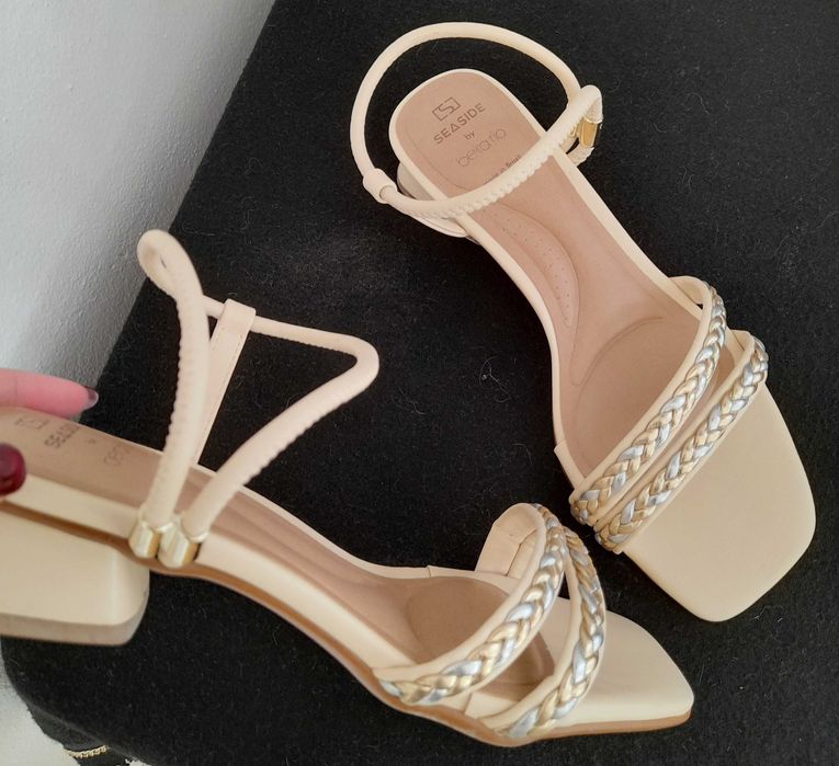 Conjunto sandálias+bolsa bege