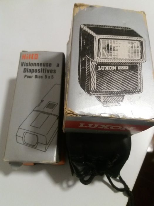 Camera with Slide Projector and Flash64284462585218122