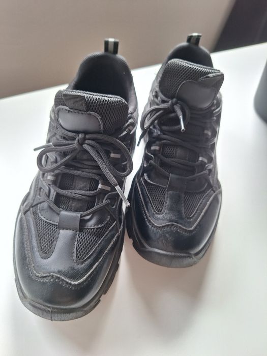 Czarne buty Gracelande