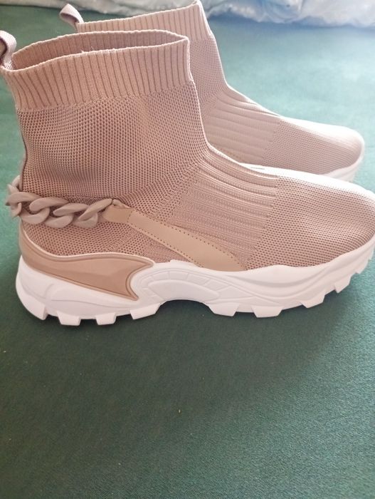 Adidasy nowe , rozmiar 39