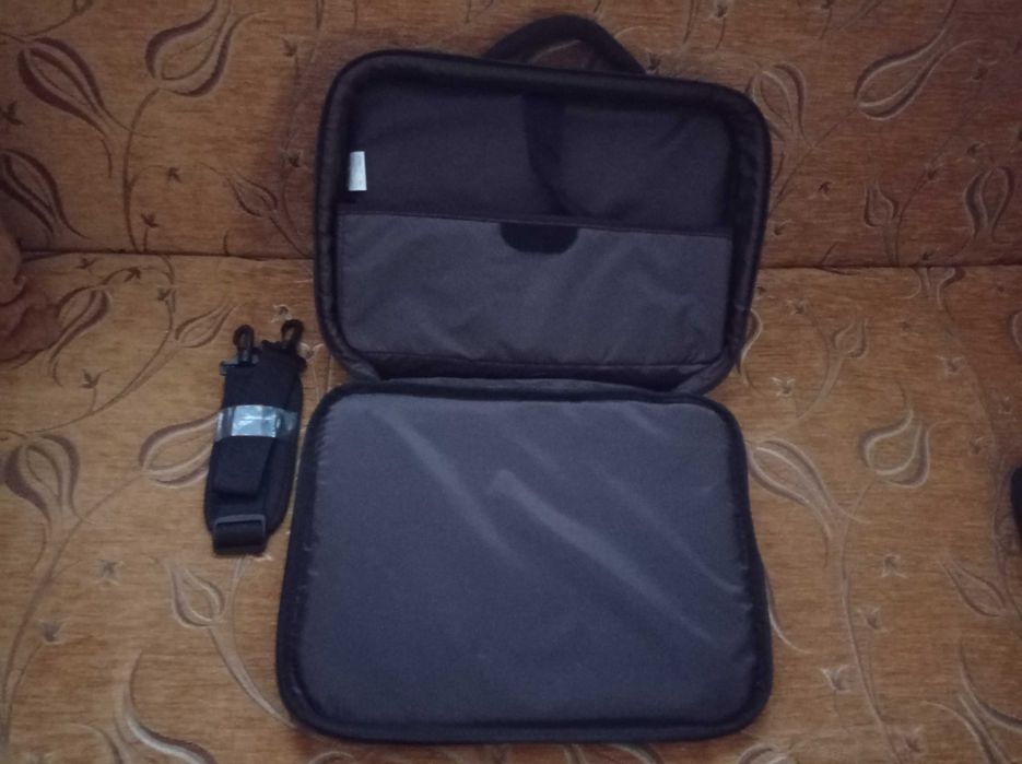 Torba podróżna na laptopa 17 cali uniwersalna