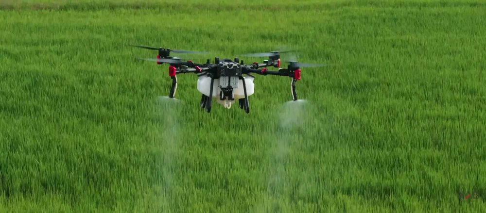 Послуги агродронів, обприскування полів дронами агродрони внесення ззр